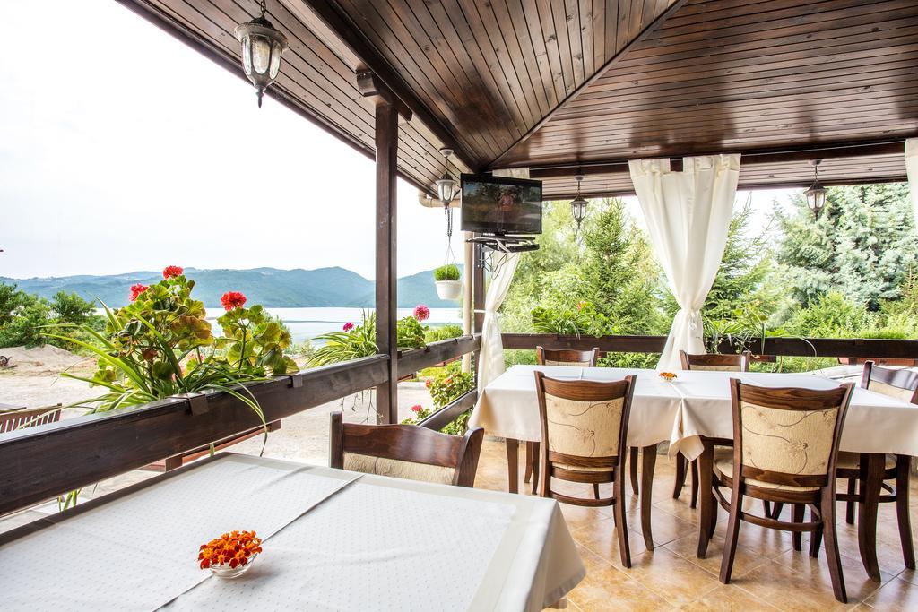 Hotel Saint Konstantin Glavatartsi Buitenkant foto