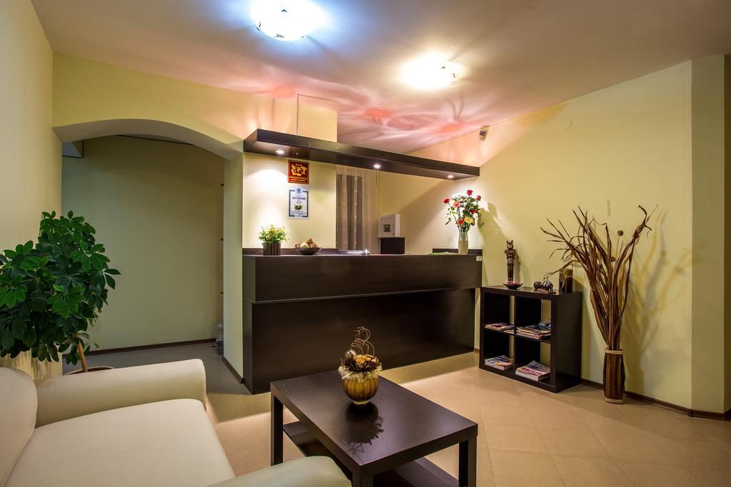 Hotel Saint Konstantin Glavatartsi Buitenkant foto